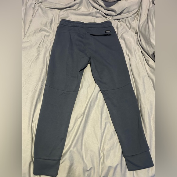 American Eagle Joggers/Pants - Picture 2 of 3